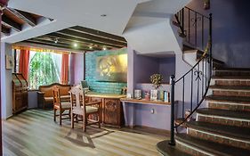 Hotel Las Cupulas